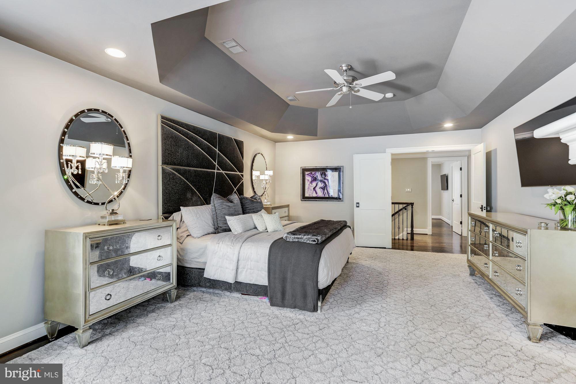 9056 Jeffery Road Great Falls, VA 22066 - Photo 22 of 44 Master Bedroom