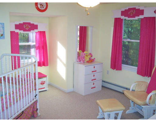 63 Lackey Dam Road Sutton, MA 01590 - Photo 7 of 9 Gallery Image 7