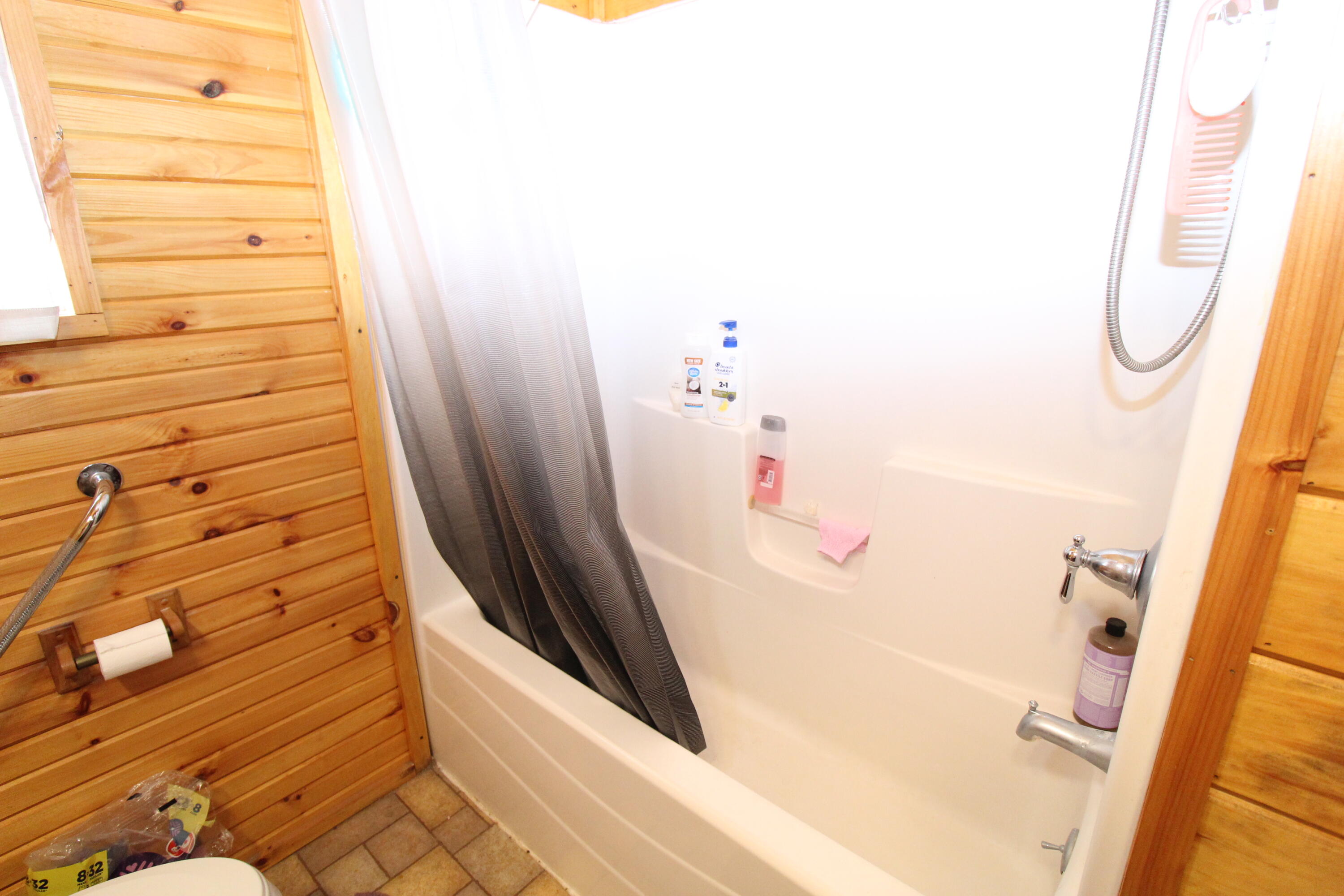 8105 North Harrison Road Roscommon, MI 48653 - Photo 23 of 51 Gallery Image 23
