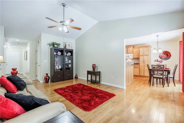 $274,900 | 3 Angela Villa Lane, Greece, NY 14626