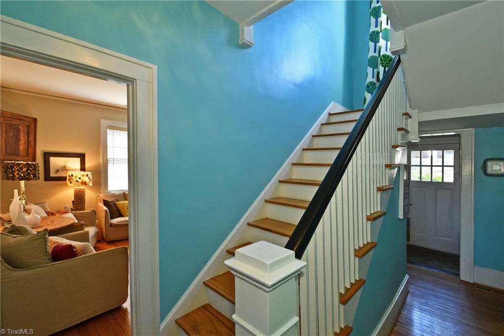 206 North Hawthorne Road Winston-Salem, NC 27104 - Photo 12 of 30 Gallery Image 12