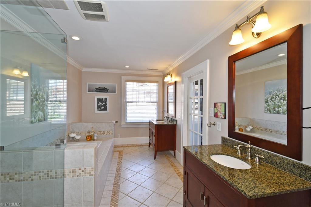 206 North Hawthorne Road Winston-Salem, NC 27104 - Photo 15 of 30 Gallery Image 15