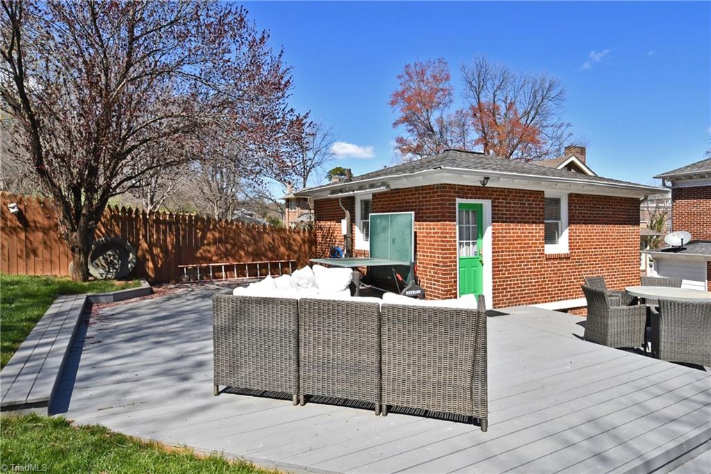206 North Hawthorne Road Winston-Salem, NC 27104 - Photo 27 of 30 Gallery Image 27