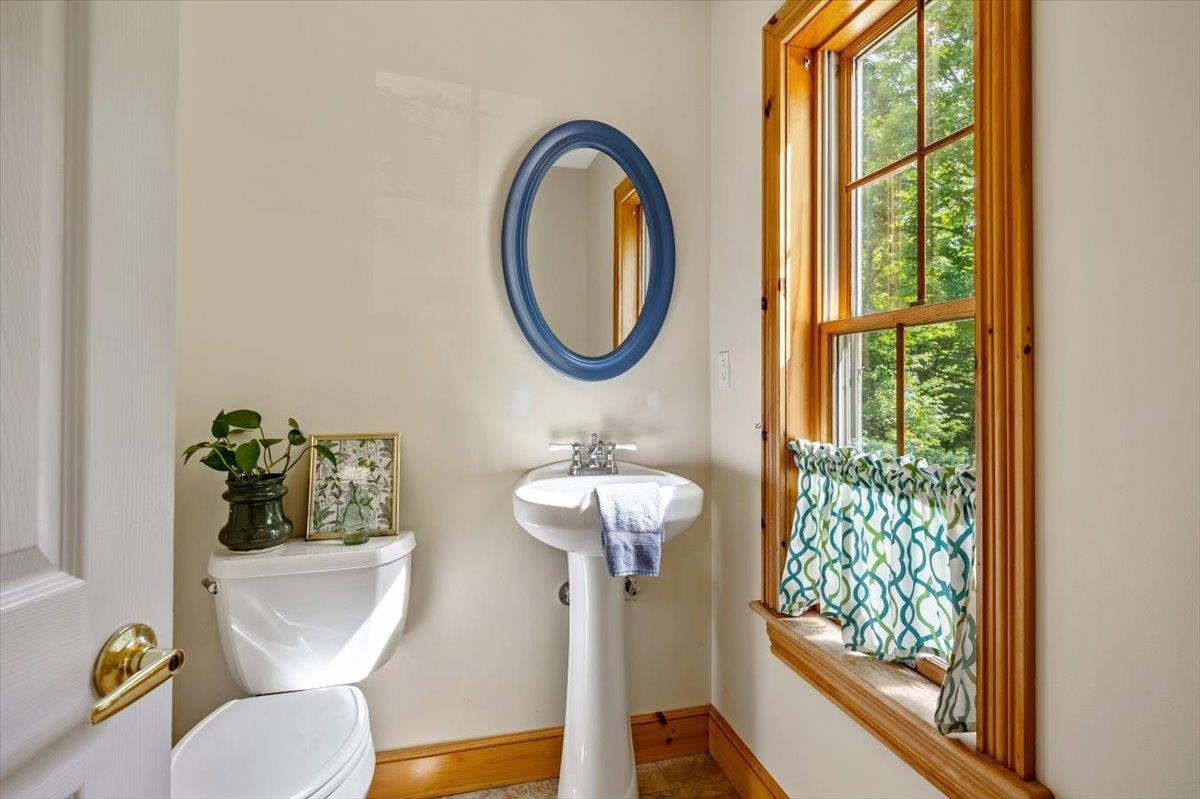 37 Comette Road Fairfax, VT 05444 - Photo 6 of 58