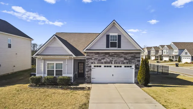 $459,900 | 3222 Briar Chapel Drive, Murfreesboro, TN 37128