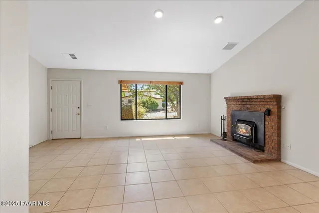 $375,000 | 819 Winchester Way, Dewey, AZ 86327