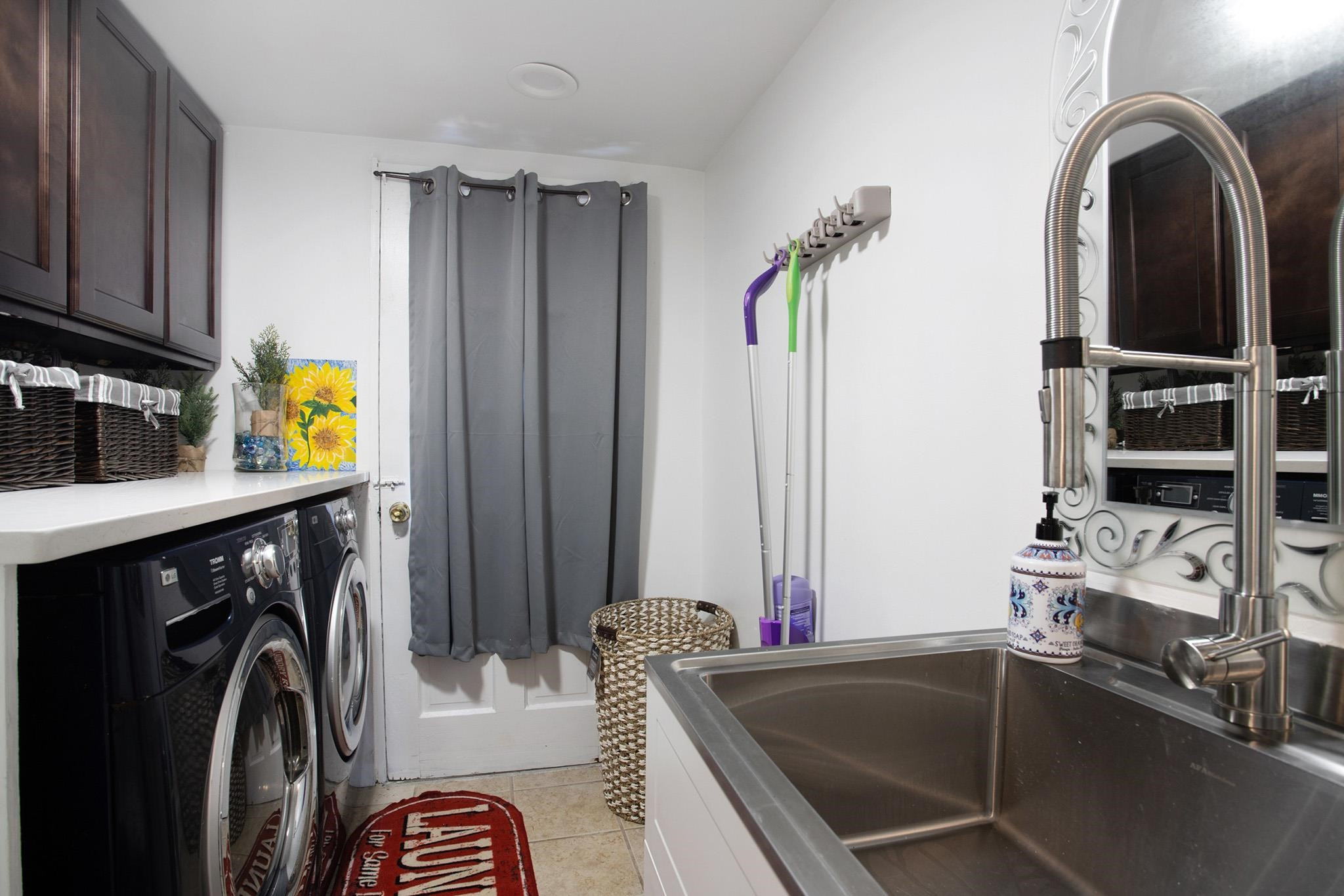 4719 Forestdale Road Raleigh, NC 27603 - Photo 19 of 28 Laundry