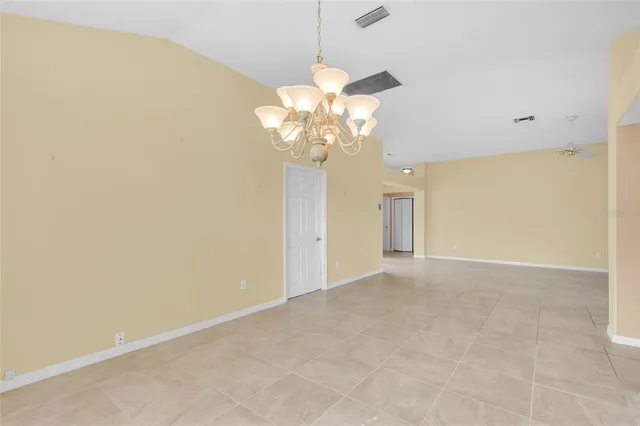 $425,000 | 2101 Barbosa Court, The Villages, FL 32159