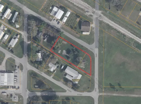$94,999 | 114 Florida Avenue Northwest, Moore Haven, FL 33471