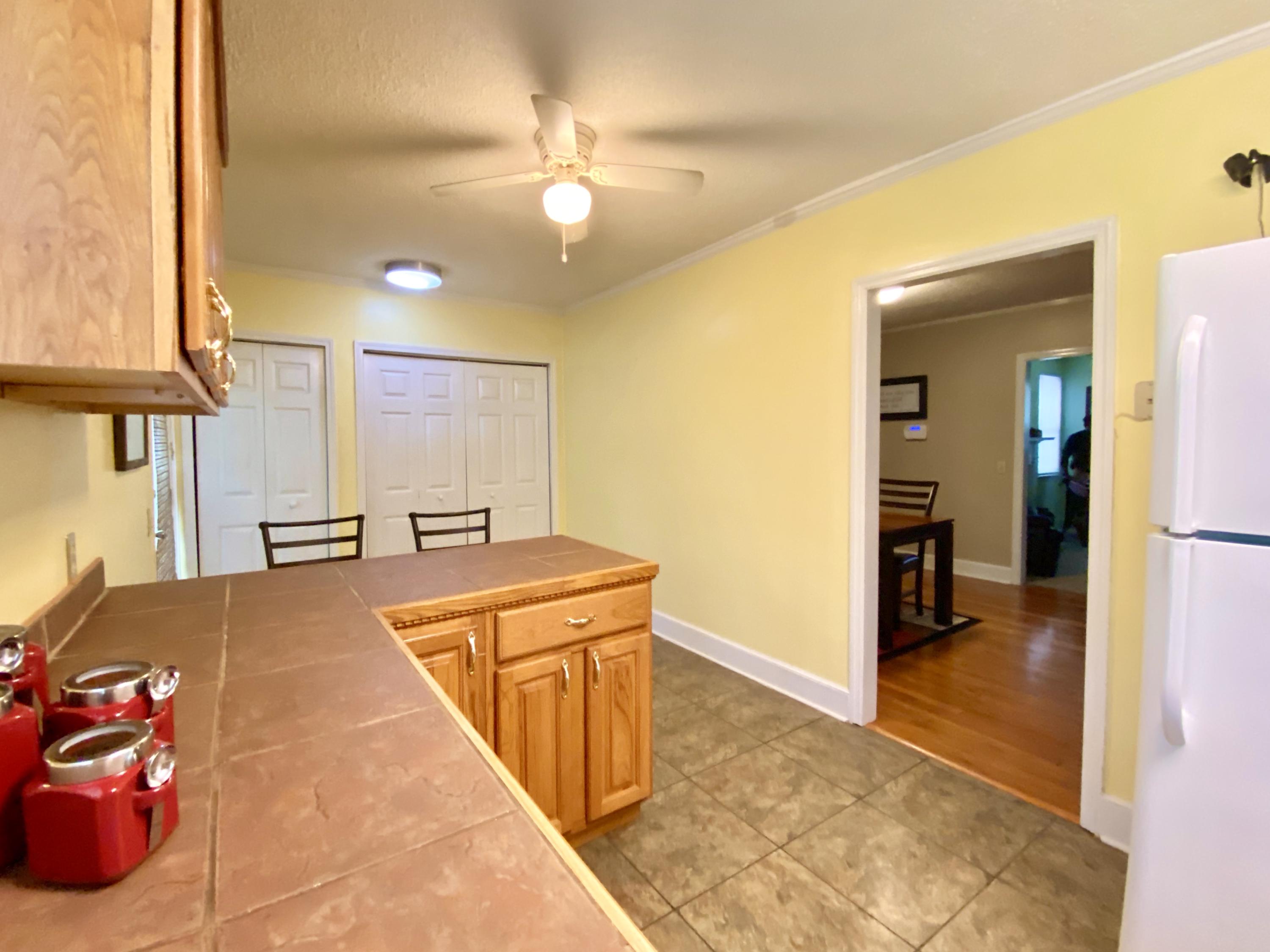 409 Butler Street St. Matthews, SC 29135 - Photo 3 of 16 6