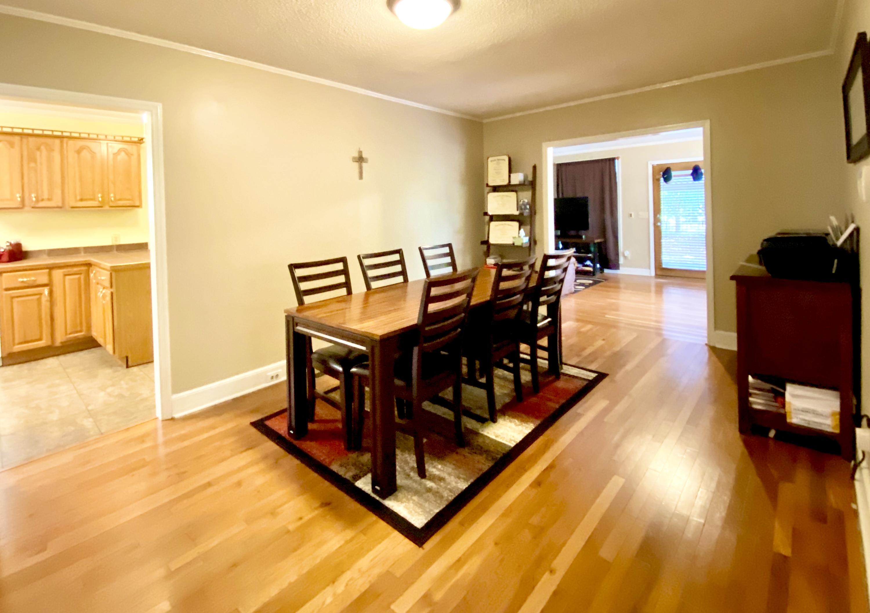 409 Butler Street St. Matthews, SC 29135 - Photo 5 of 16 8