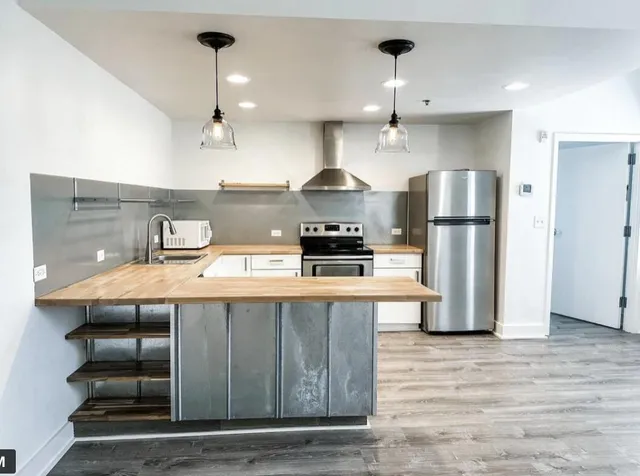 $1,300 | 1590 Adams Street, Unit 210, Chattanooga, TN 37408