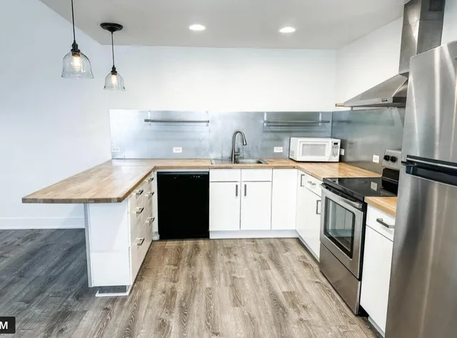 $1,300 | 1590 Adams Street, Unit 210, Chattanooga, TN 37408