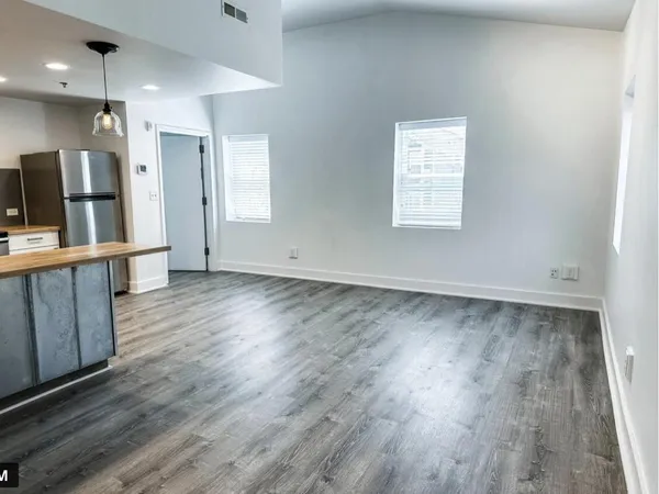 $1,200 | 1590 Adams Street, Unit 210, Chattanooga, TN 37408