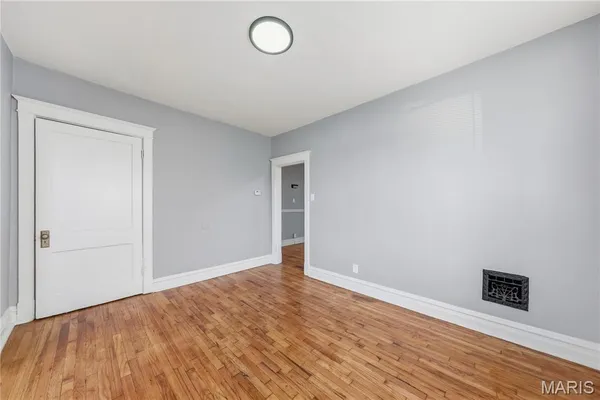 $1,100 | 4643 Evans Avenue, St. Louis, MO 63113