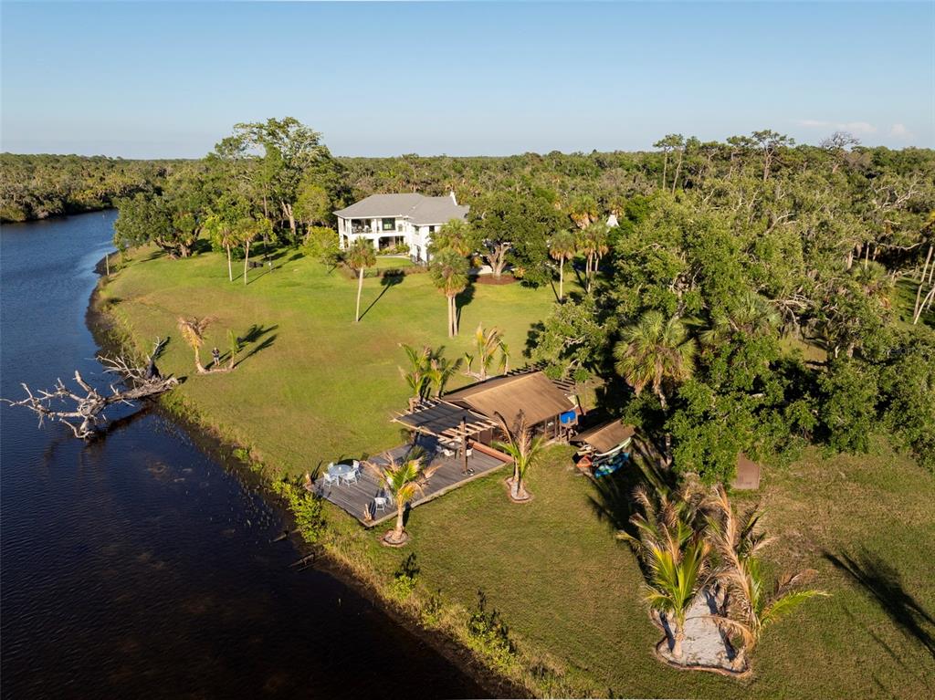 1245 Mill Creek Road Bradenton, FL 34212 - Photo 10 of 68