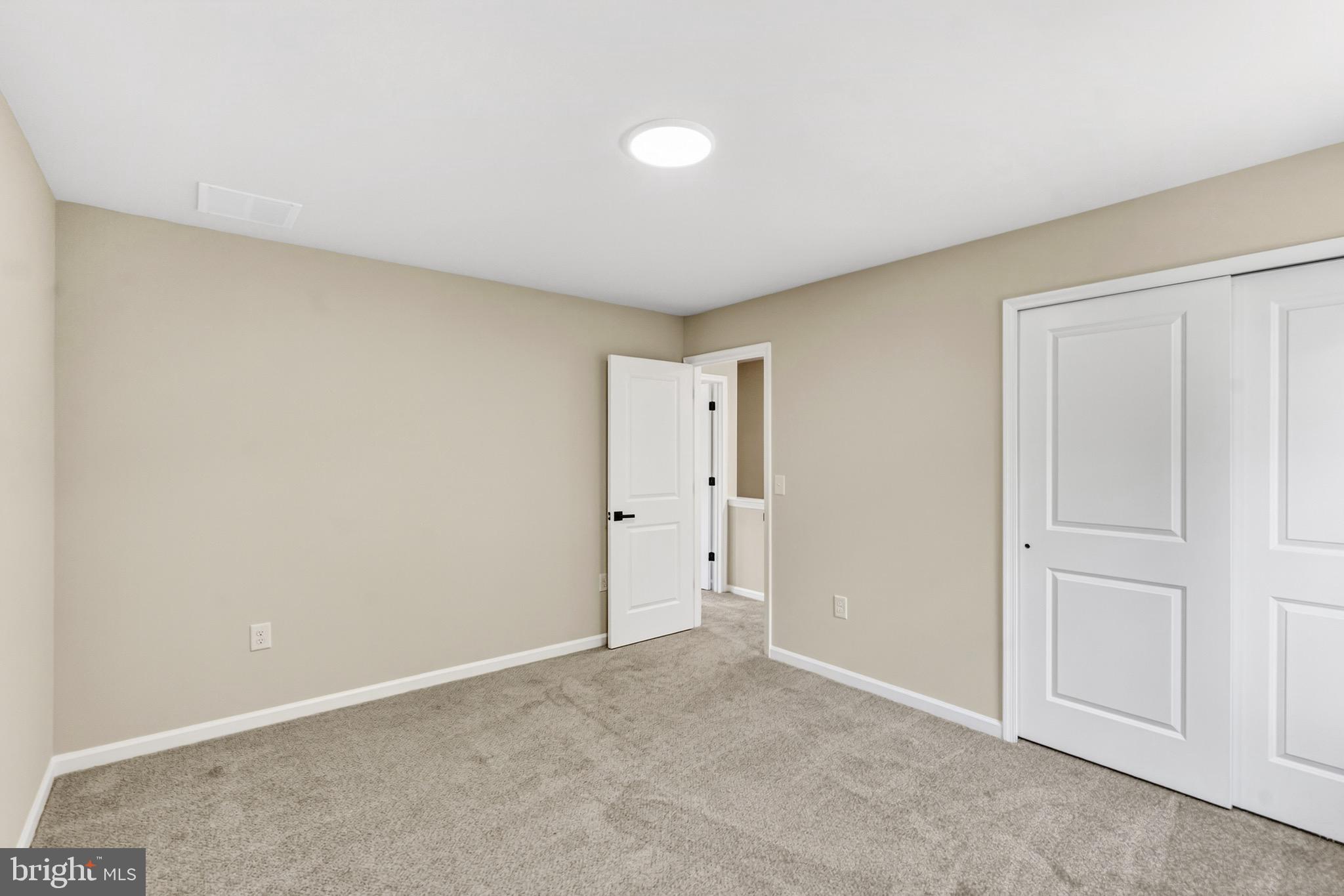 69 Main Street Bridgeport, NJ 08014 - Photo 21 of 27