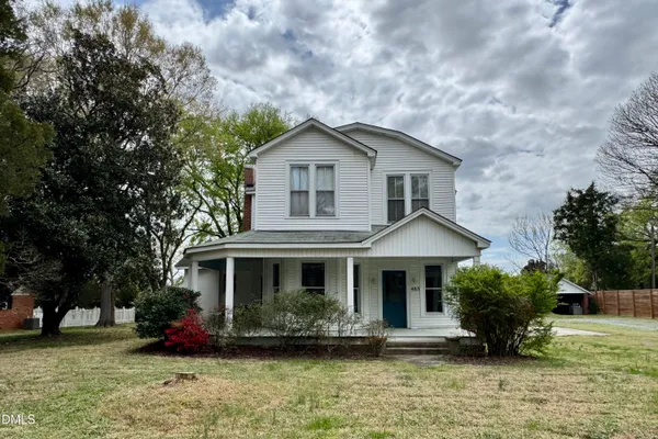 $1,600 | 483 West Salisbury Street, Pittsboro, NC 27312