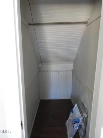 a view of utility room