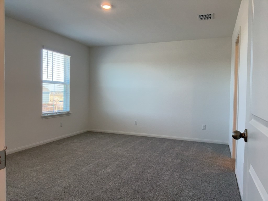 200 Carmel Cyn Trail Jarrell, TX 76537 - Photo 27 of 39