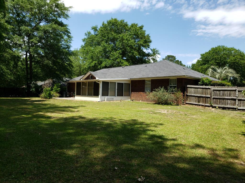 985 Manchester Circle Sumter, SC 29154 - Photo 2 of 26 Gallery Image 2