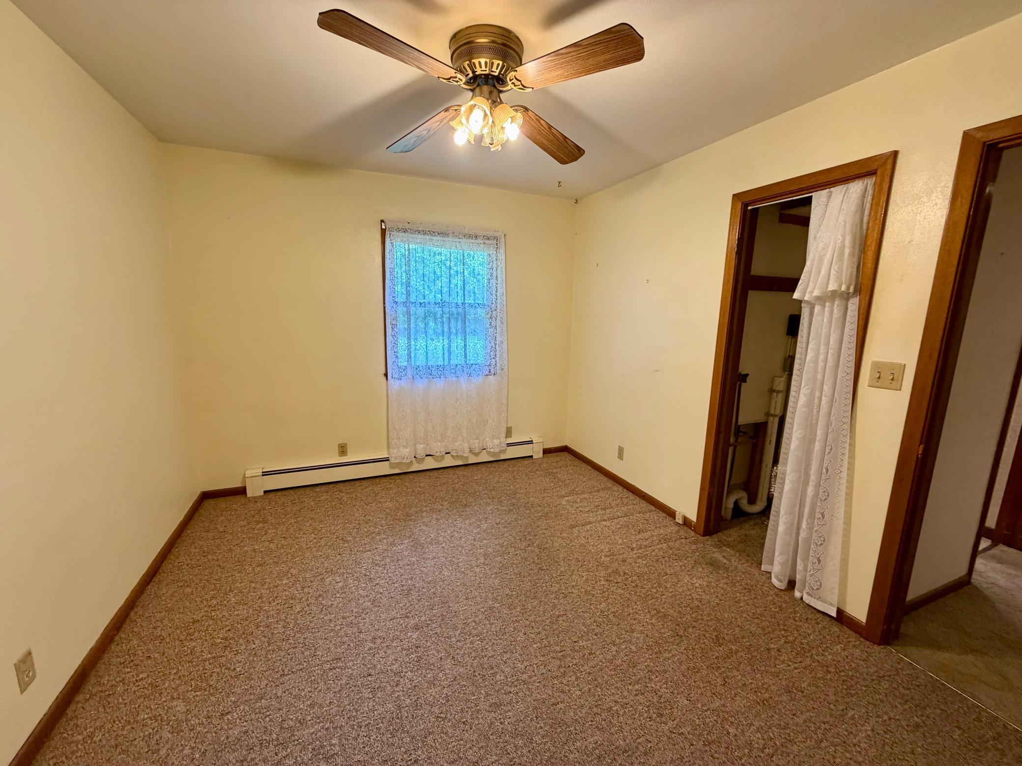 137 2nd Street East Tracy, MN 56175 - Photo 9 of 33
