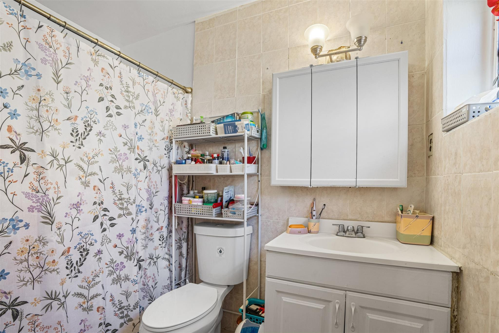 45 Northeast 212th Street Miami, FL 33179 - Photo 22 of 38 Photo 22