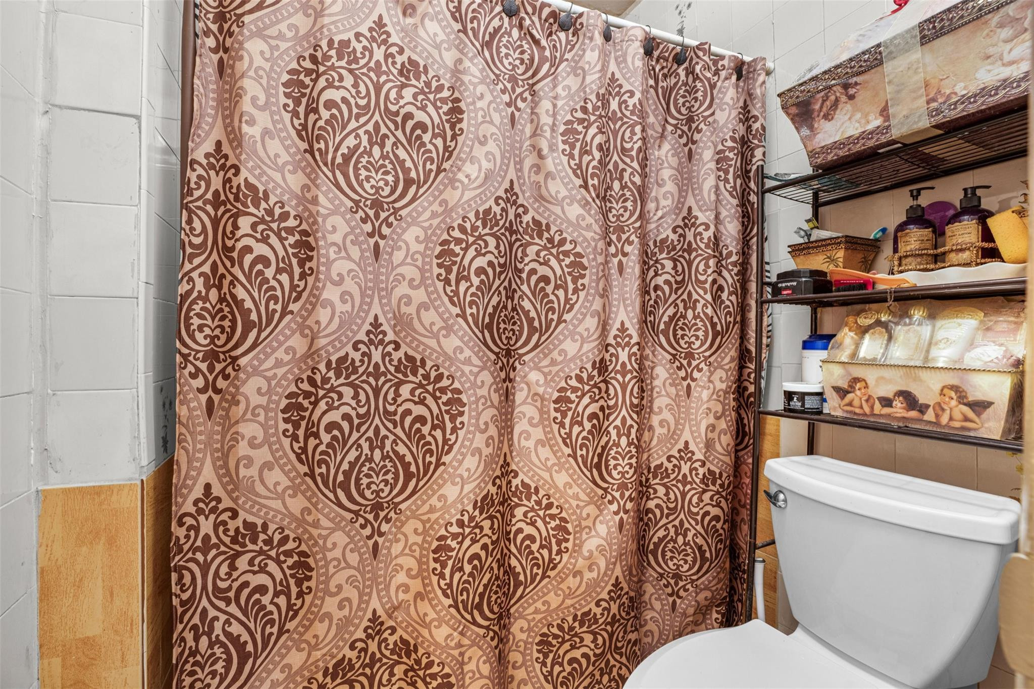 45 Northeast 212th Street Miami, FL 33179 - Photo 26 of 38 Photo 26