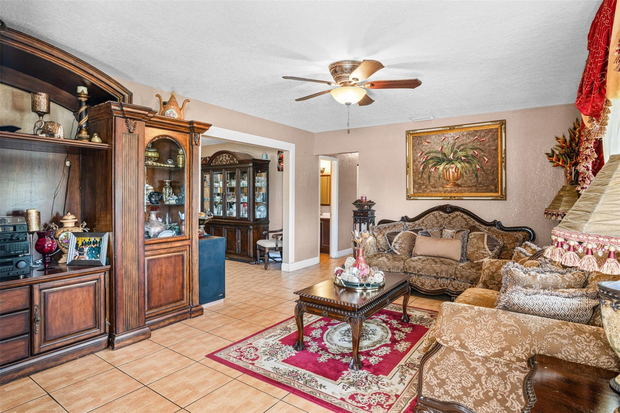 45 Northeast 212th Street Miami, FL 33179 - Photo 6 of 38 Photo 6