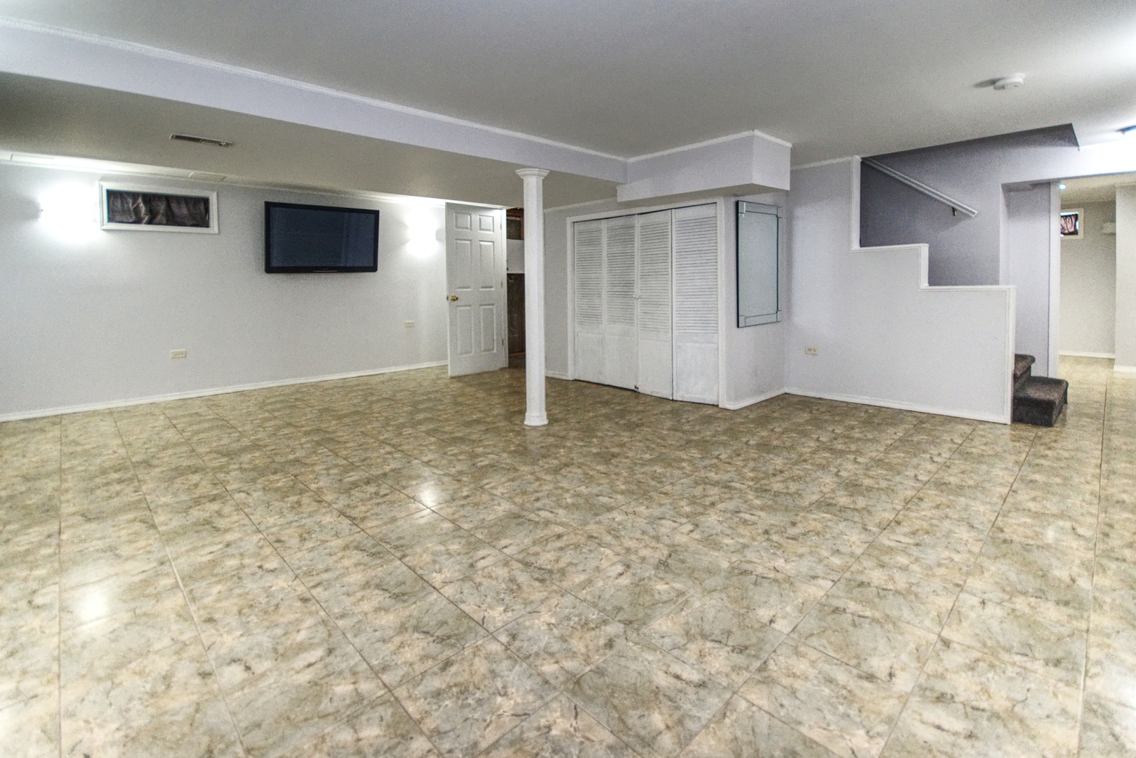 2312 Verdun Drive Joliet, IL 60435 - Photo 19 of 24 a view of an empty room