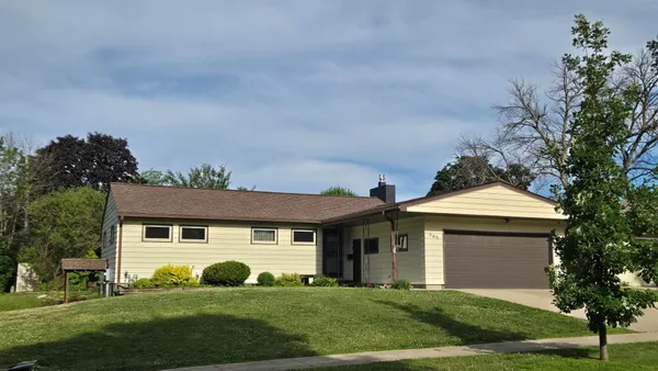 $224,900 | 305 20th Street Northwest, Austin, MN 55912
