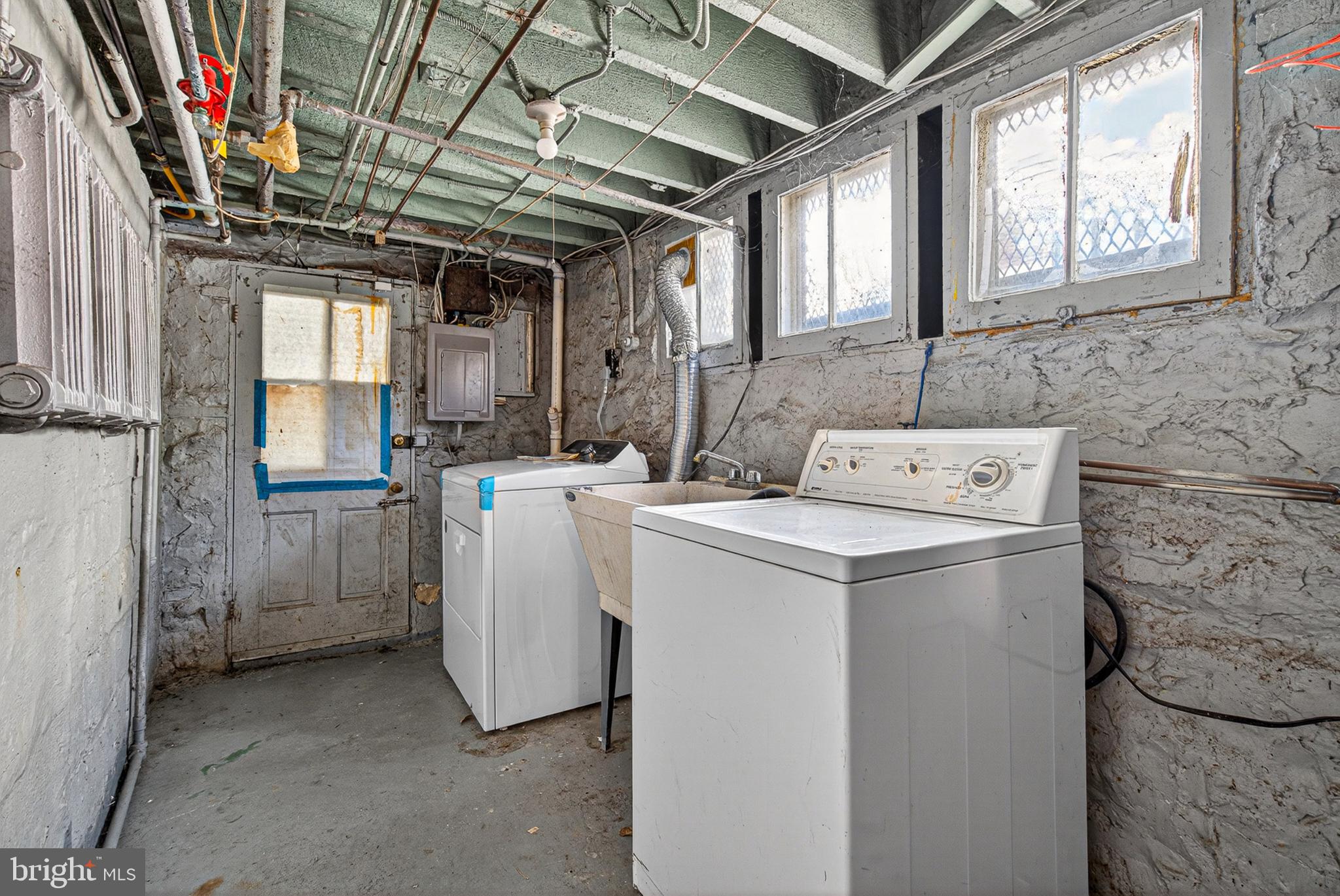 3628 Elkader Road Baltimore, MD 21218 - Photo 20 of 30 Basement laundry area