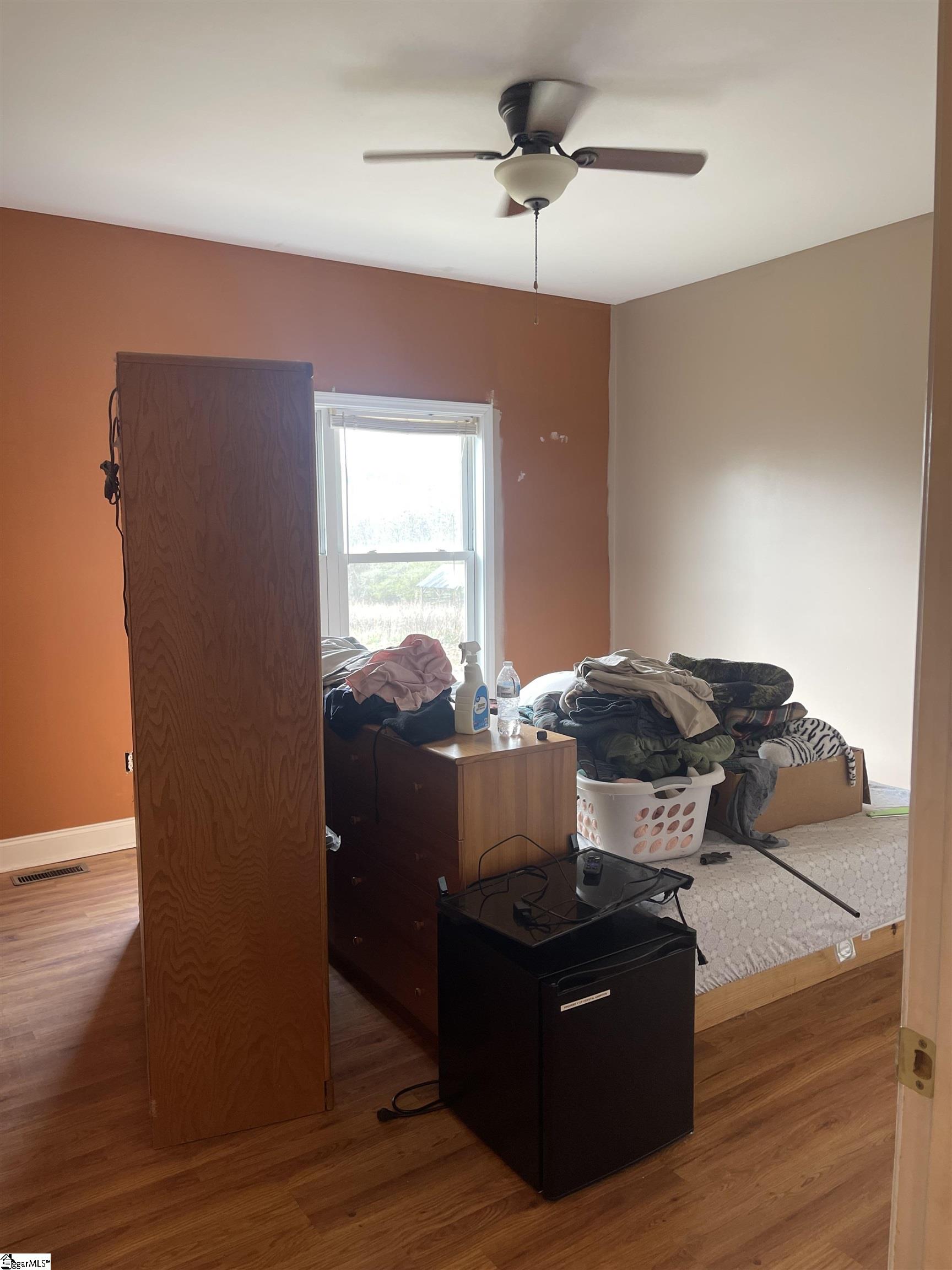 803 Metric Road Gray Court, SC 29645 - Photo 8 of 21 Gallery Image 8