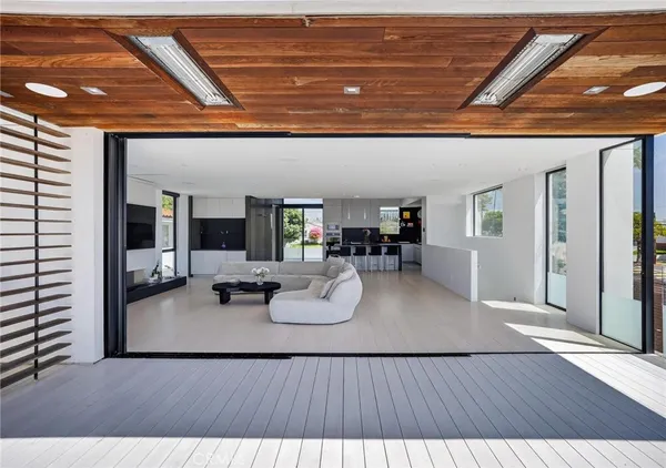 $16,500 | 703 North Lucia Avenue, Redondo Beach, CA 90277