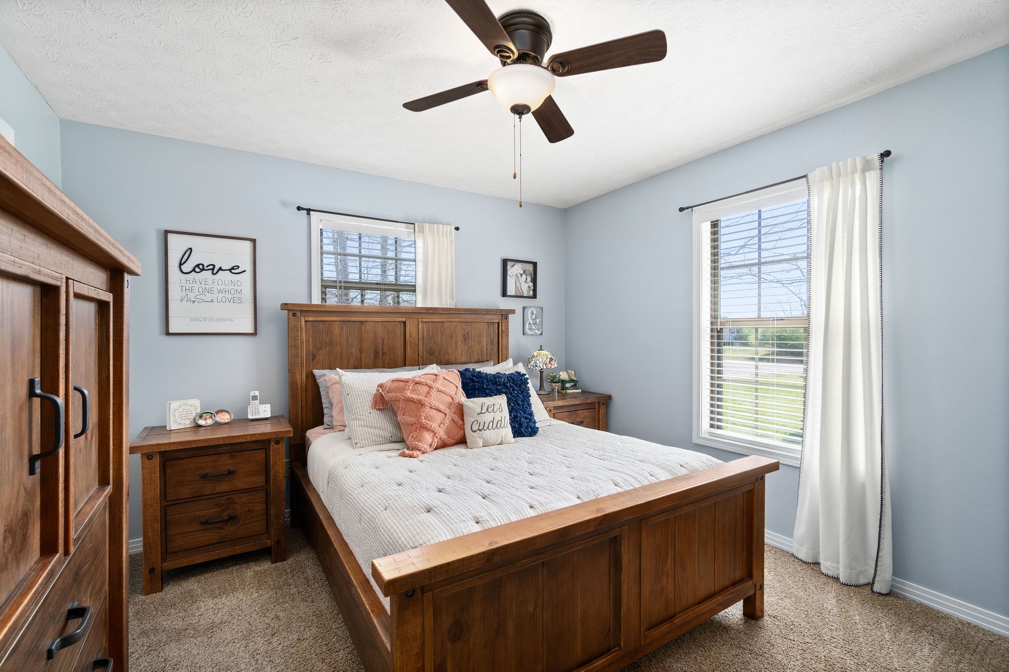 2868 Waverly Road Tennessee Ridge, TN 37178 - Photo 18 of 33 a bedroom with a large bed and a window