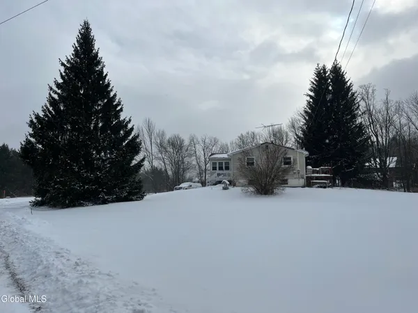 $200,000 | 693 Highway 10, Jefferson, NY 12167