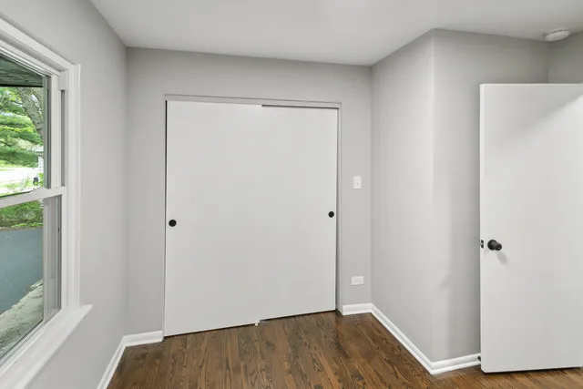 $3,400 | 4737 Belmont Road, Downers Grove, IL 60515