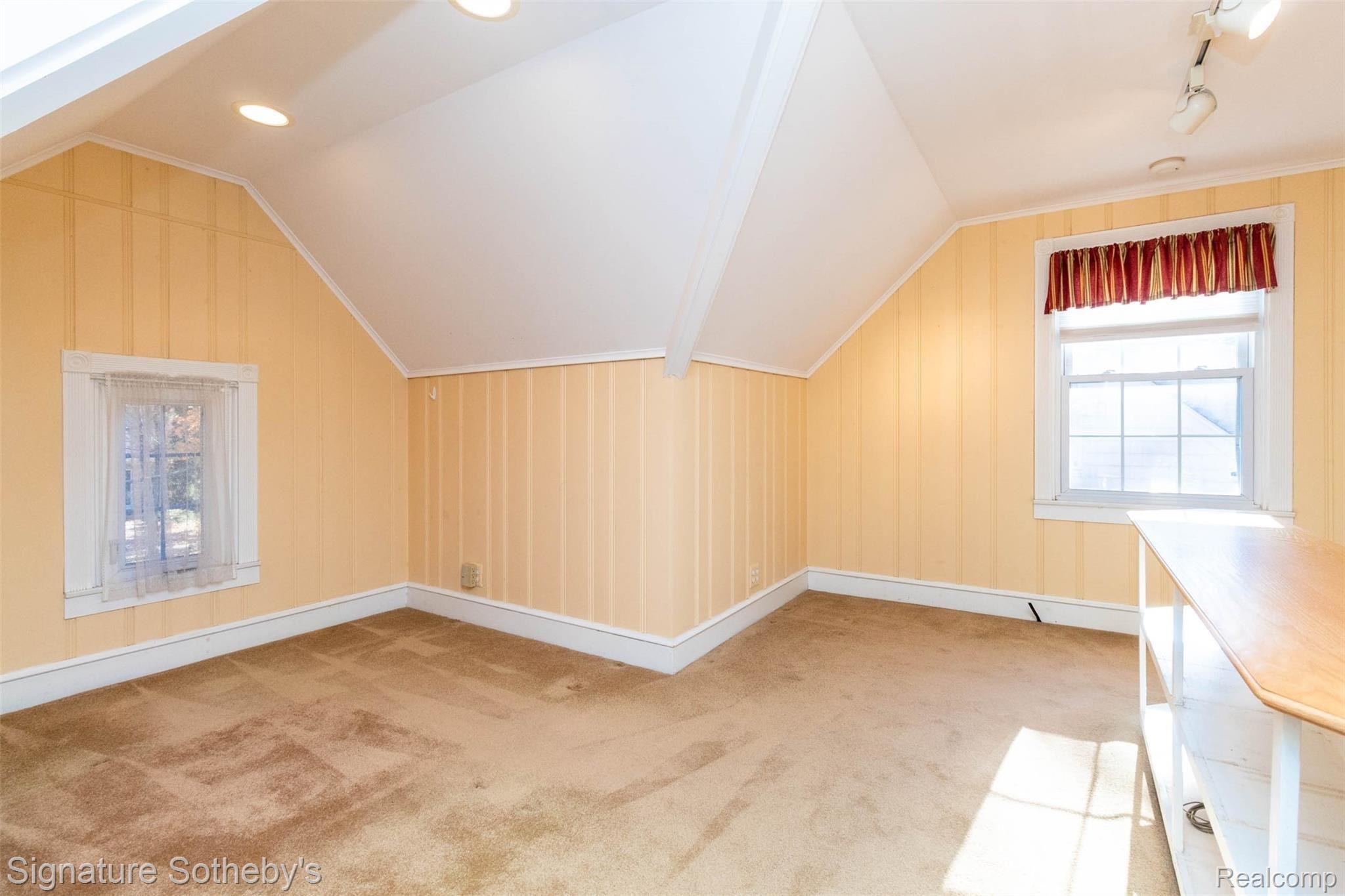 4175 Kenmore Road Berkley, MI 48072 - Photo 22 of 44 27.jpg