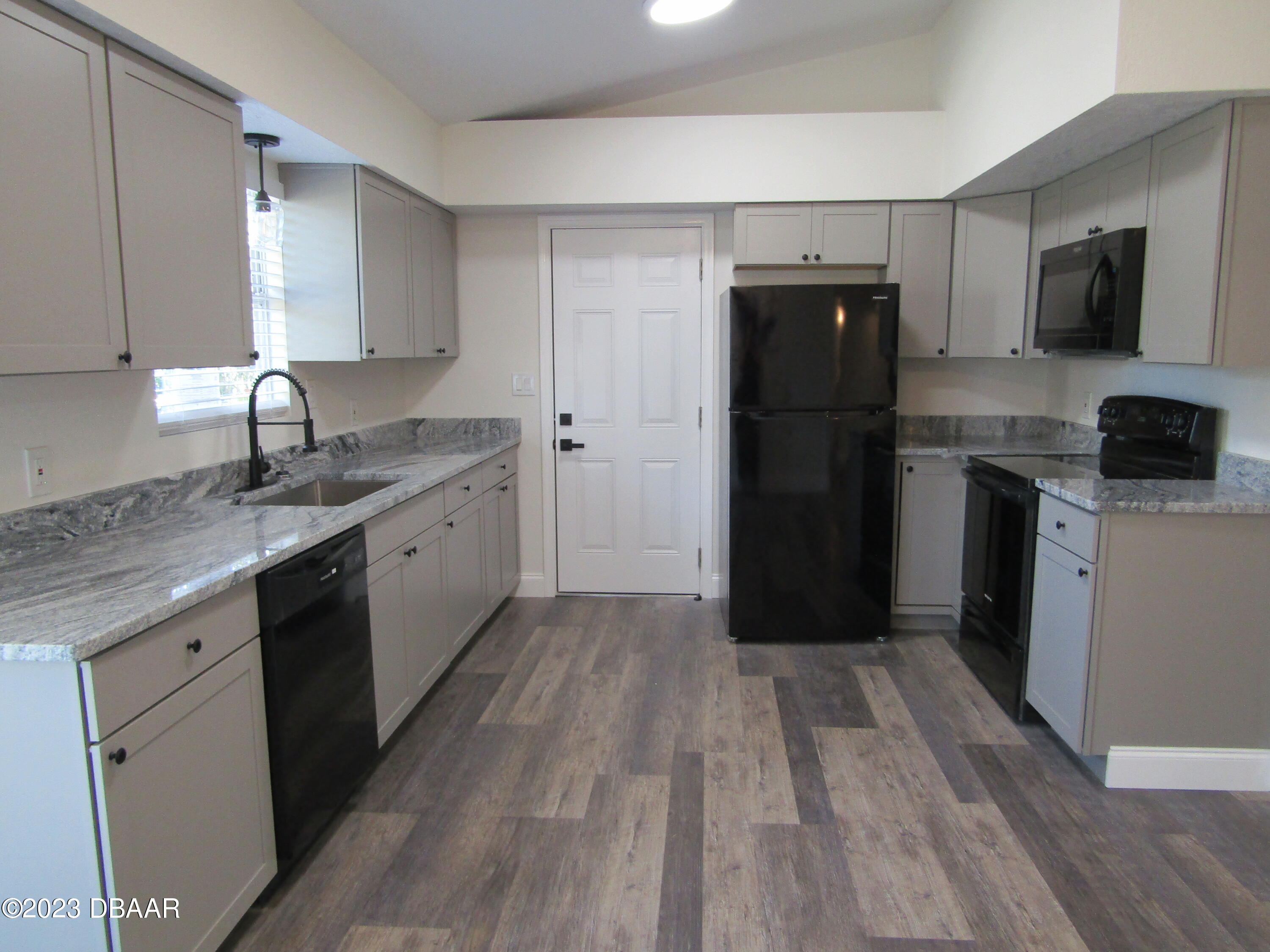 553 Ruth Street Port Orange, FL 32127 - Photo 7 of 15 553 Ruth Kitchen