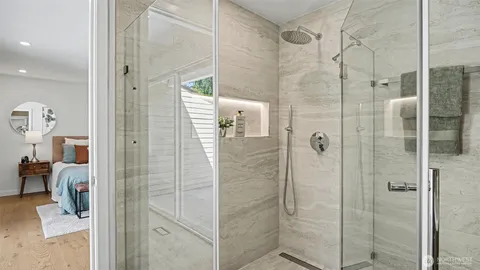 $2,400,000 | 6560 West Mercer Way, Mercer Island, WA 98040