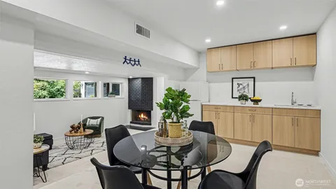 $2,400,000 | 6560 West Mercer Way, Mercer Island, WA 98040