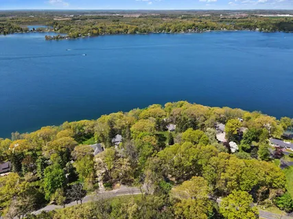 $5,100,000 | 4630 East Gull Lake Drive, Unit A, Hickory Corners, MI 49060
