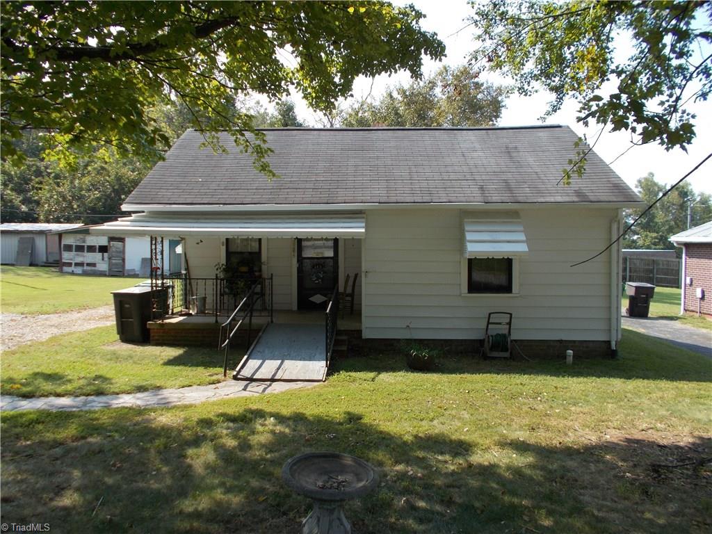 313 Sinclair Avenue High Point, NC 27260 - Photo 2 of 26 Gallery Image 2
