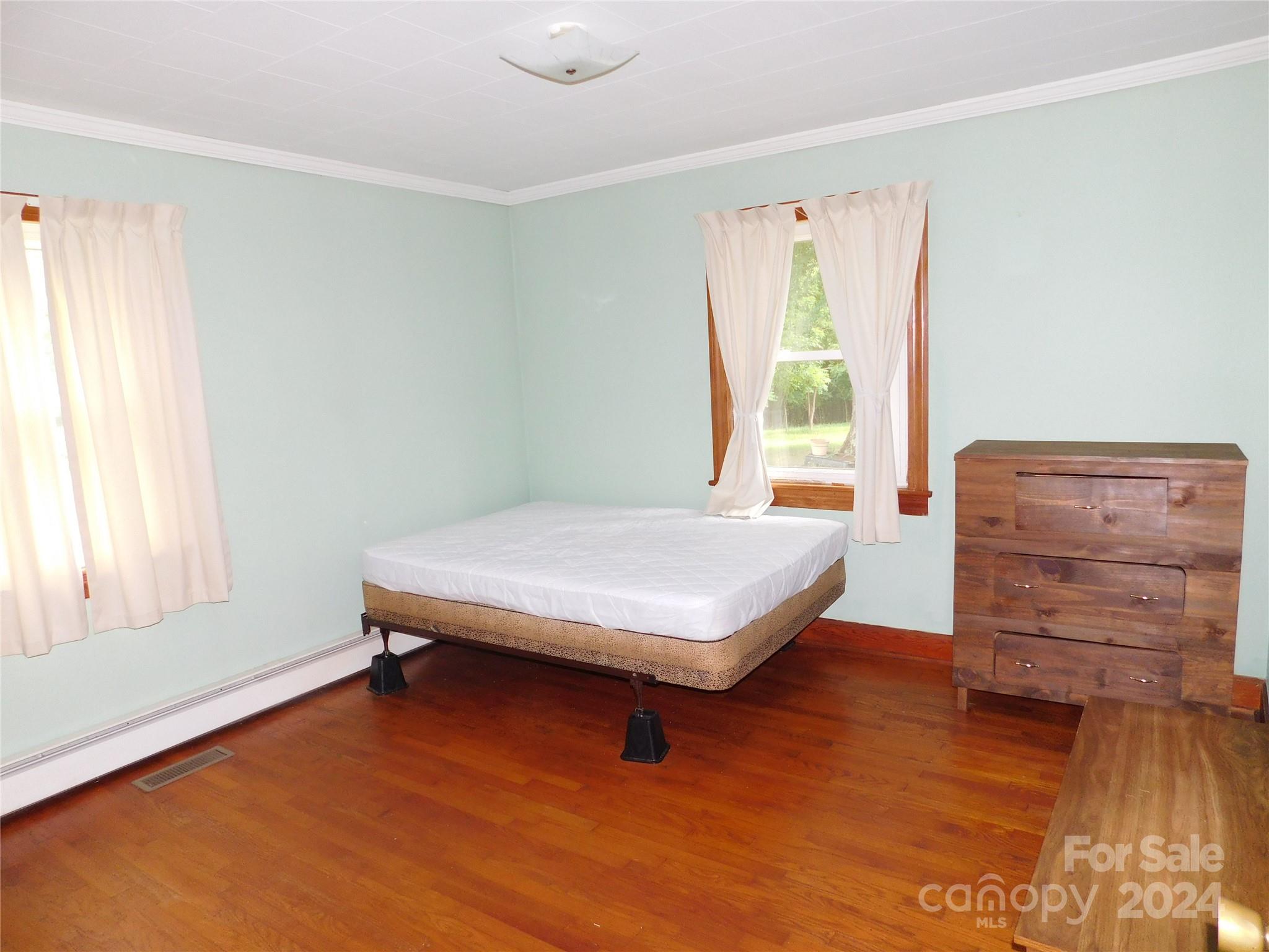 175 Fairmount Road Statesville, NC 28625 - Photo 26 of 30 a living room with furniture and a window