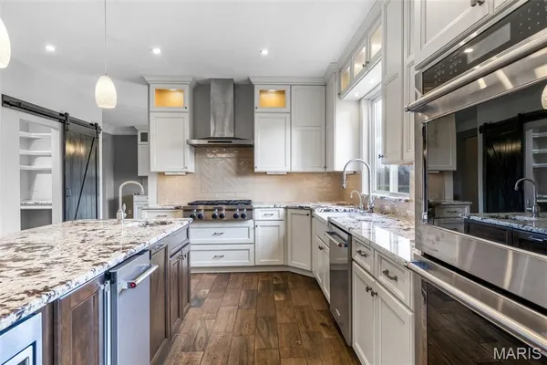 $702,500 | 17635 Westhampton Woods Drive, Wildwood, MO 63005