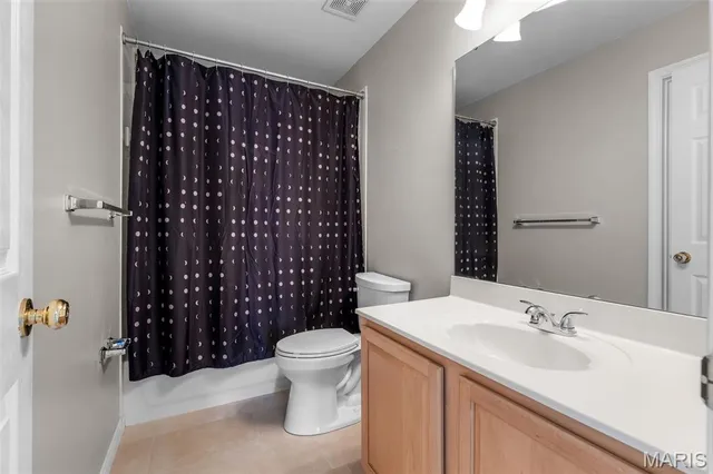 $715,000 | 17635 Westhampton Woods Drive, Wildwood, MO 63005