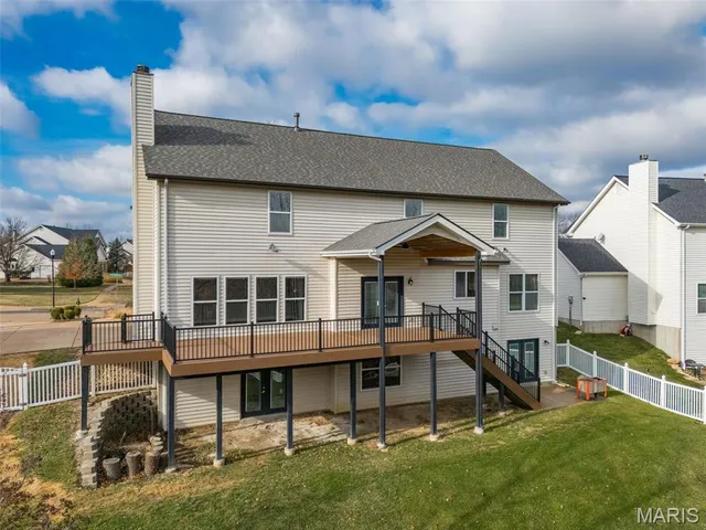 $715,000 | 17635 Westhampton Woods Drive, Wildwood, MO 63005