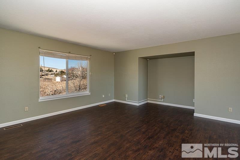 10450 San Fernando Road Reno, NV 89508 - Photo 9 of 19 Photo 9