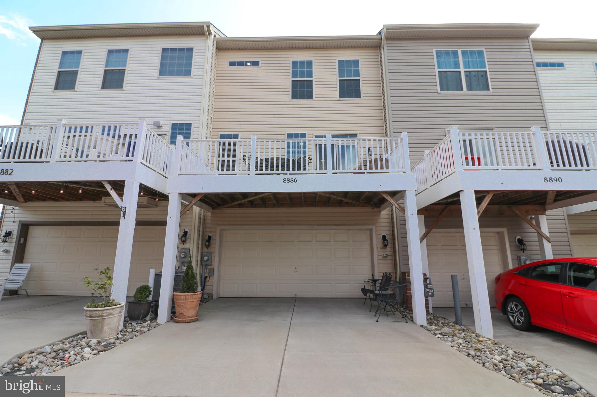 8886 Quarry Road Manassas, VA 20110 - Photo 7 of 30 Rear - 2 car garage and 2 car parking