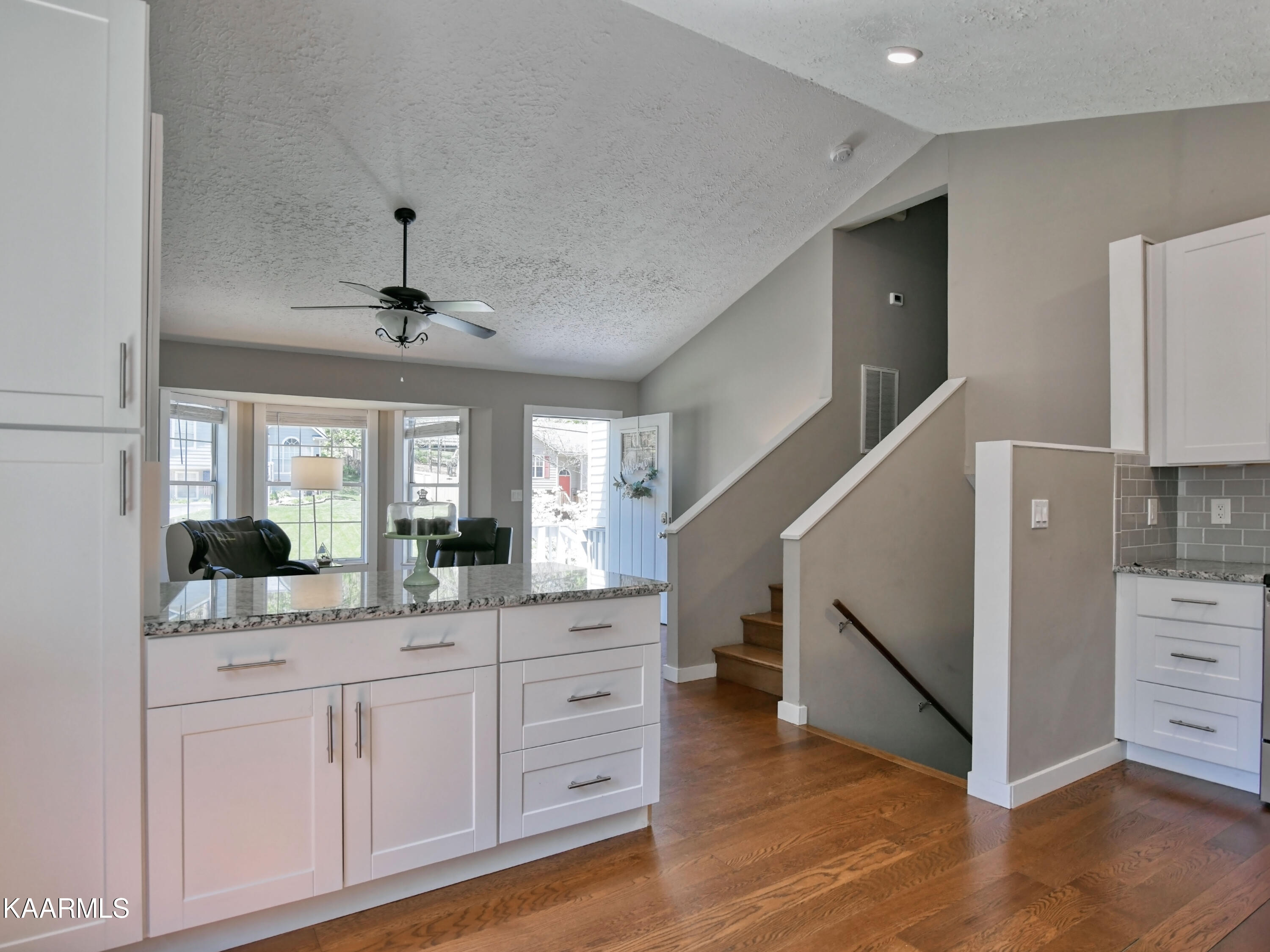 3920 Abercorn Road Knoxville, TN 37921 - Photo 2 of 19 3920 Abercorn